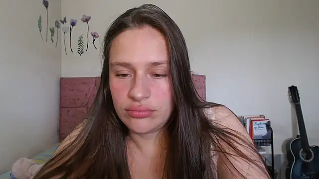 Snapshot of Serenity chatting on 19, 5, 2026 Serenity online show from 19, 5, 2026