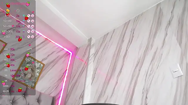 Snapshot of Laia_angel_b chatting on 12, 1, 2025 Laia angel b online show from 12, 1, 2025