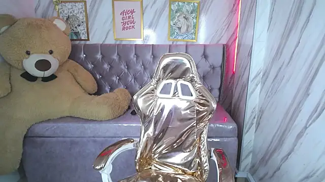 Snapshot of Laia_angel_b chatting on 18, 1, 2025 Laia angel b online show from 18, 1, 2025