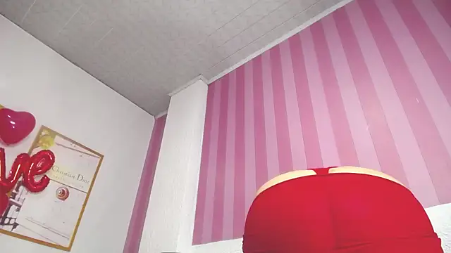 Snapshot of Laia_angel_b chatting on 15, 2, 2025 Laia angel b online show from 15, 2, 2025