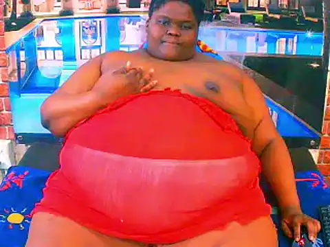 Snapshot of EbonyHotBuns chatting on 15, 7, 2026 EbonyHotBuns online show from 15, 7, 2026