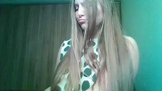 Evasapples online show from 8, 2, 2026