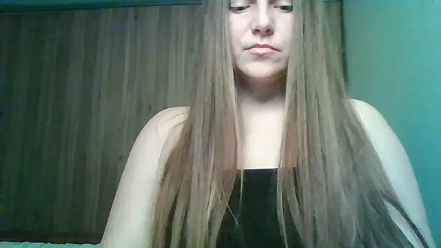 Snapshot of Evasapples chatting on 24, 5, 2026 Evasapples online show from 24, 5, 2026