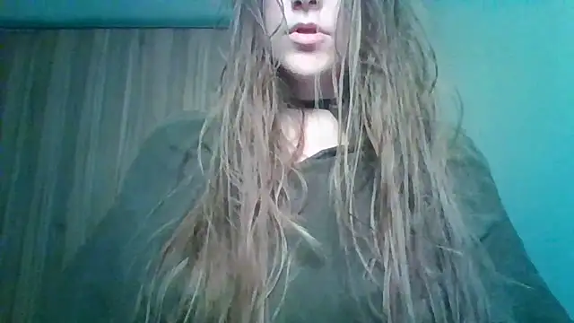 Snapshot of Evasapples chatting on 26, 5, 2026 Evasapples online show from 26, 5, 2026