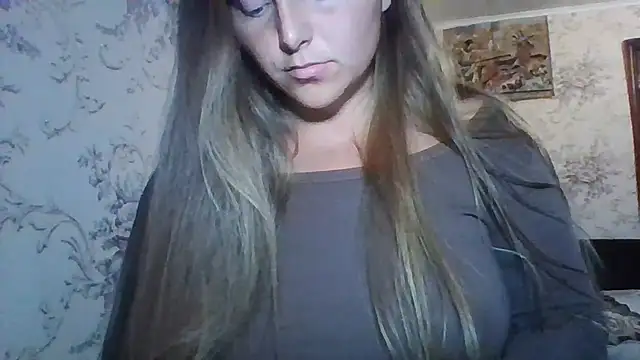 Snapshot of Evasapples chatting on 9, 7, 2026 Evasapples online show from 9, 7, 2026