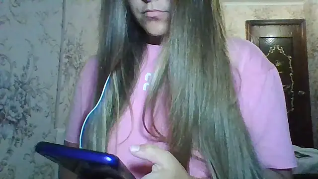 Snapshot of Evasapples chatting on 21, 7, 2026 Evasapples online show from 21, 7, 2026