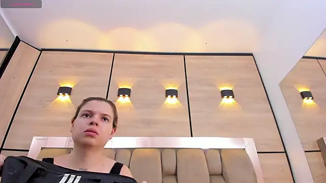 Snapshot of dorothy_vegga chatting on 7, 1, 2026 dorothy vegga online show from 7, 1, 2026