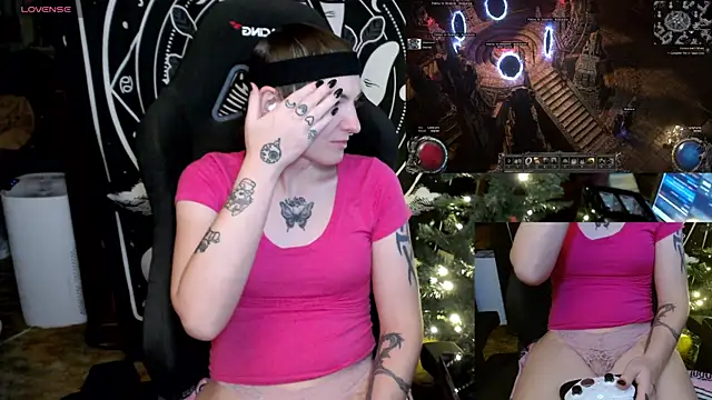 BrandiWRLD 999 online show from 5, 1, 2025