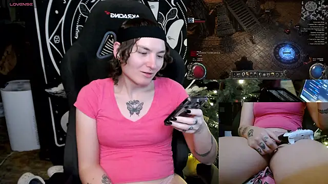 BrandiWRLD 999 online show from 8, 1, 2025