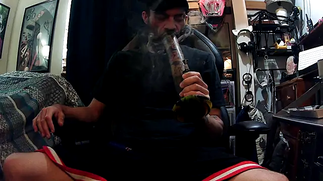 slutty guy12 online show from 20, 2, 2025