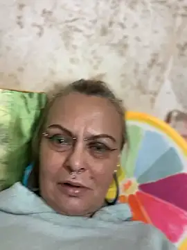Snapshot of Gardener_of_Illusions chatting on 6, 5, 2026 Gardener of Illusions online show from 6, 5, 2026