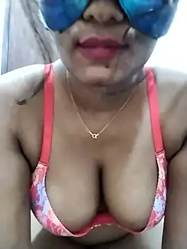 Snapshot of Zaraangle chatting on 20, 5, 2026 Zaraangle online show from 20, 5, 2026