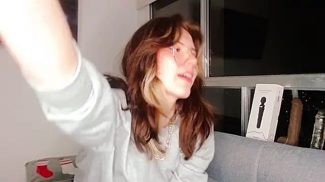 cherrybom969 online show from 31, 12, 2024