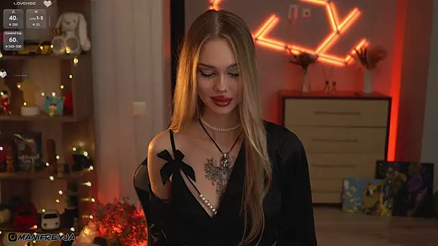 ManiFreyja online show from 19, 11, 2025