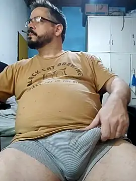 Snapshot of MrBig_2024 chatting on 30, 9, 2025 MrBig 2024 online show from 30, 9, 2025