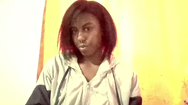 Snapshot of CoccoBele69 chatting on 10, 1, 2025 CoccoBele69 online show from 10, 1, 2025