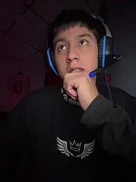 Stiven 017 online show from 11, 1, 2026