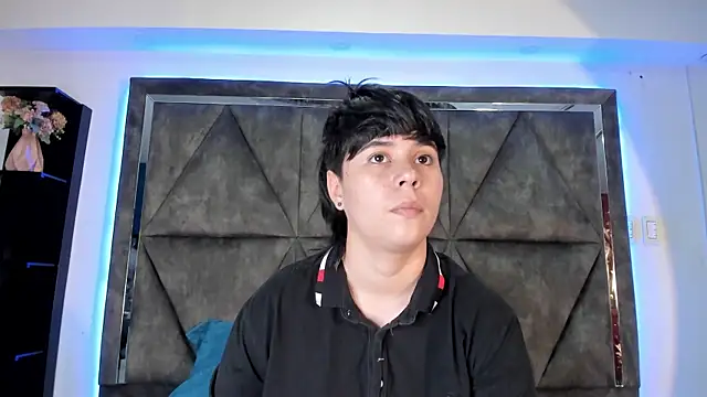 Snapshot of AbbySmiitth_ chatting on 24, 7, 2026 AbbySmiitth online show from 24, 7, 2026