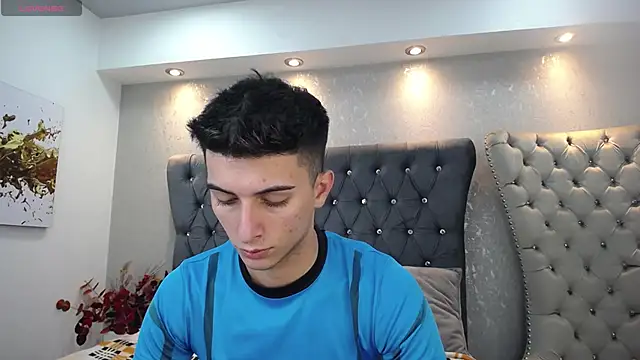 Snapshot of MrWilliseo chatting on 12, 1, 2025 MrWilliseo online show from 12, 1, 2025