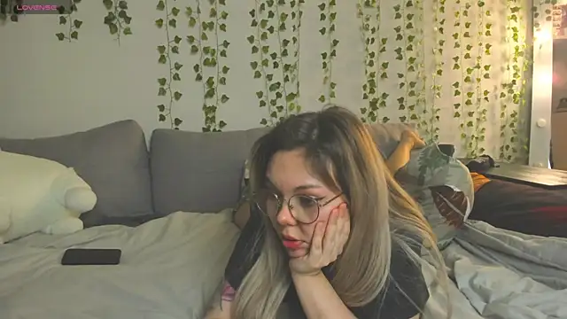 Snapshot of whoa-hoa-hoa-hoa-hoa chatting on 19, 2, 2026 whoa-hoa-hoa-hoa-hoa online show from 19, 2, 2026