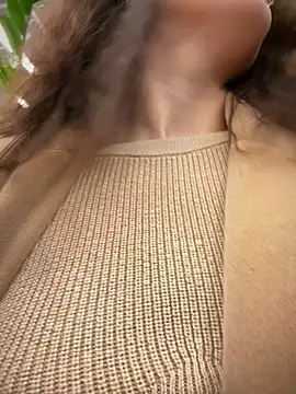 meow girl online show from 27, 10, 2025