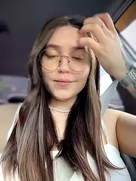 Snapshot of meow_girl chatting on 6, 6, 2026 meow girl online show from 6, 6, 2026