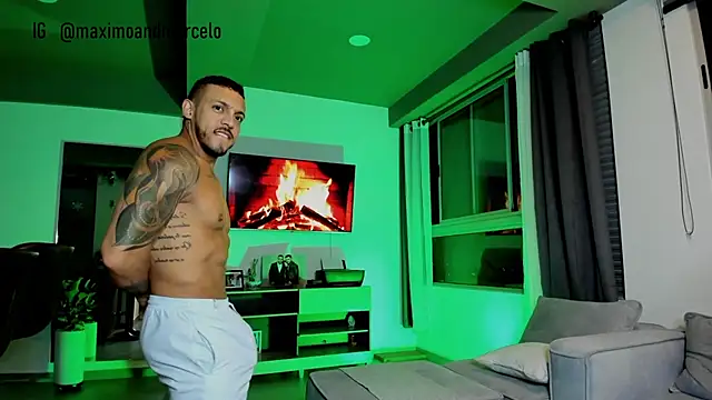 Maximo Marcelo online show from 10, 1, 2025