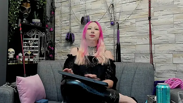 CruelMistress online show from 24, 12, 2024