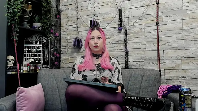 CruelMistress online show from 7, 2, 2025