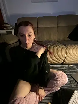 Stoner BarbieXX online show from 4, 3, 2025