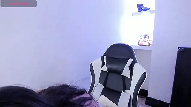 Snapshot of zoe_connor19 chatting on 25, 2, 2026 zoe connor19 online show from 25, 2, 2026