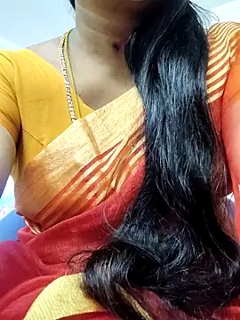 Snapshot of Tamilrojanew chatting on 17, 5, 2026 Tamilrojanew online show from 17, 5, 2026
