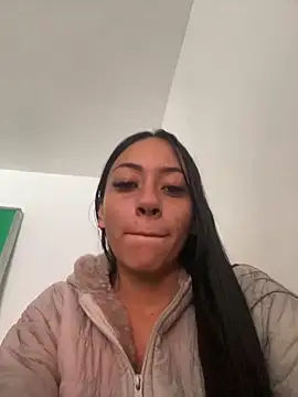 Snapshot of Little_aphrodite chatting on 3, 2, 2026 Little aphrodite online show from 3, 2, 2026