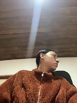 Snapshot of Little_aphrodite chatting on 17, 2, 2026 Little aphrodite online show from 17, 2, 2026