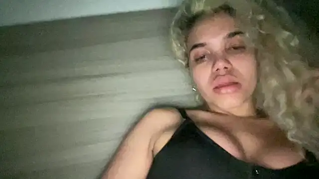 Snapshot of brithneysquirt chatting on 9, 2, 2026 brithneysquirt online show from 9, 2, 2026