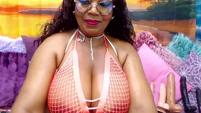 MATURExxxASS online show from 27, 5, 2026