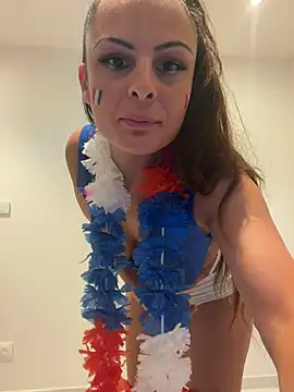 Snapshot of lenalux chatting on 30, 6, 2026 lenalux online show from 30, 6, 2026