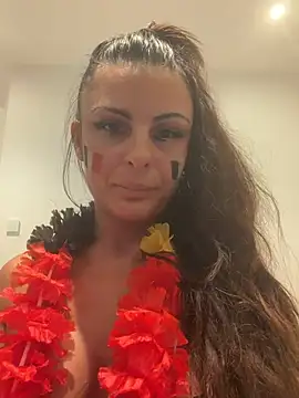Snapshot of lenalux chatting on 1, 7, 2026 lenalux online show from 1, 7, 2026