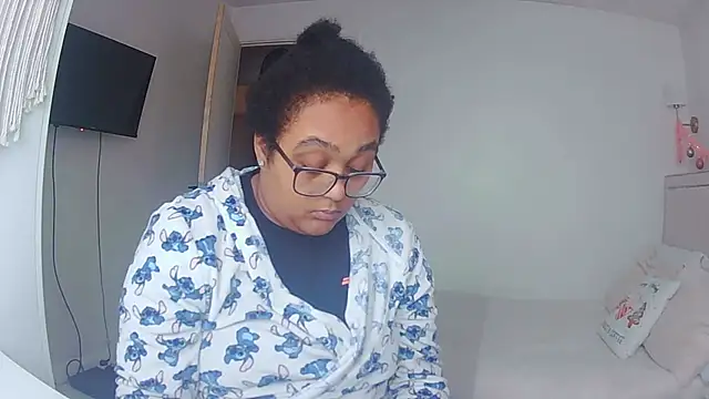 vanilla chocolate23 online show from 27, 11, 2025