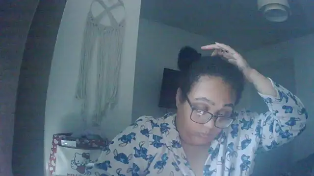 vanilla chocolate23 online show from 8, 4, 2026