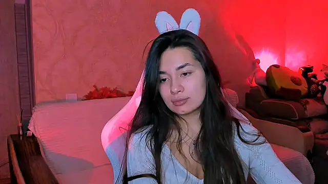 Snapshot of Swee_Alicee chatting on 10, 10, 2025 Swee Alicee online show from 10, 10, 2025