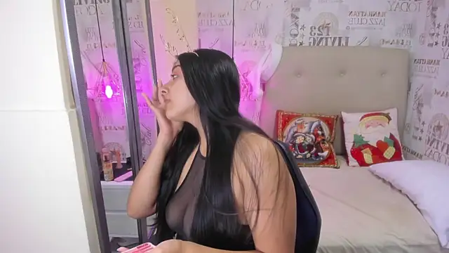 Snapshot of Alyssapark chatting on 13, 12, 2024 Alyssapark online show from 13, 12, 2024