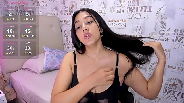 Snapshot of Alyssapark chatting on 1, 2, 2025 Alyssapark online show from 1, 2, 2025