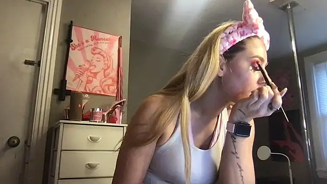 Snapshot of lexybabyxo chatting on 6, 1, 2026 lexybabyxo online show from 6, 1, 2026