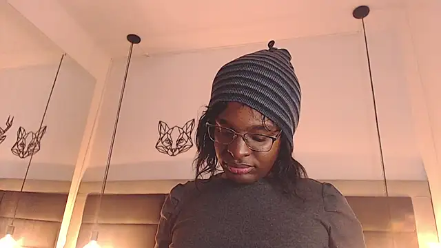 Snapshot of candy_lovee69 chatting on 10, 10, 2025 candy lovee69 online show from 10, 10, 2025