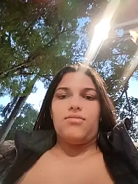 girl milk1 online show from 20, 12, 2025