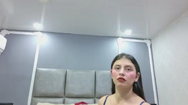 MadelineBeckert online show from 7, 4, 2026