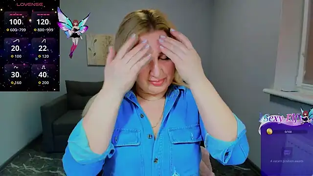 Lili Crossi online show from 6, 3, 2026