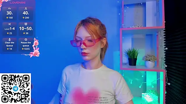 Linablueeyed online show from 11, 4, 2026