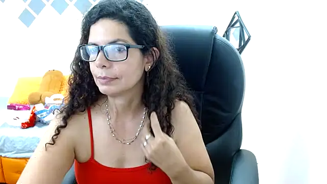 Snapshot of sila_bolum chatting on 7, 12, 2024 sila bolum online show from 7, 12, 2024